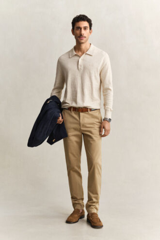 Klassische Chinos in schmaler Passform