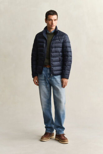 Leichte Daunenjacke