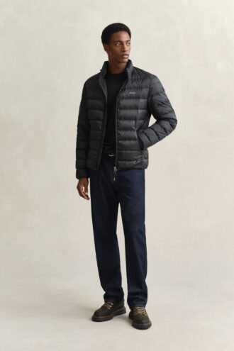 Leichte Daunenjacke