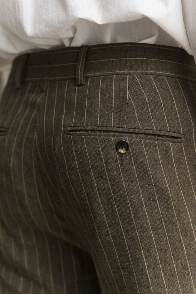 Nadelstreifen-Hose