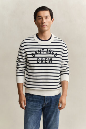 Pullover mit bretonischem Streifenmuster