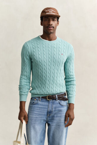 Rundhalspullover aus Baumwoll-Zopfmuster