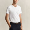 Slim-Fit-T-Shirt mit V-Ausschnitt und Wappen