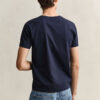 Slim-Fit-T-Shirt mit V-Ausschnitt und Wappen