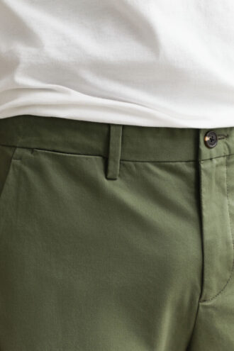 Smart-Chinos in Regular-Fit