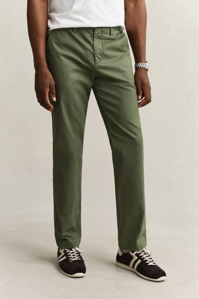 Smart-Chinos in Regular-Fit
