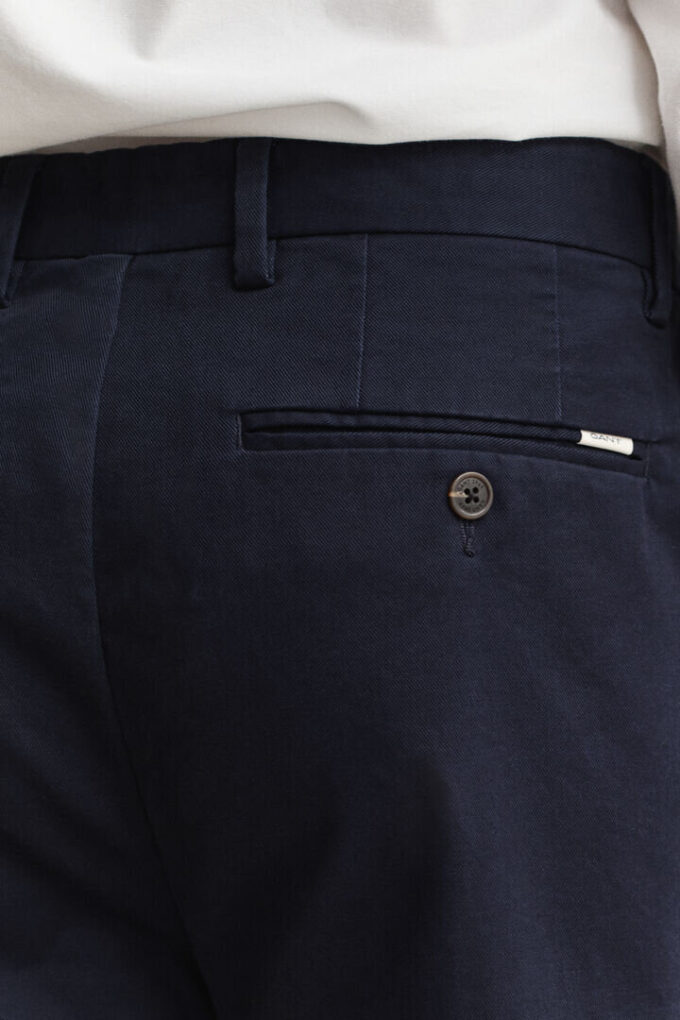 Smart-Chinos in Regular-Fit