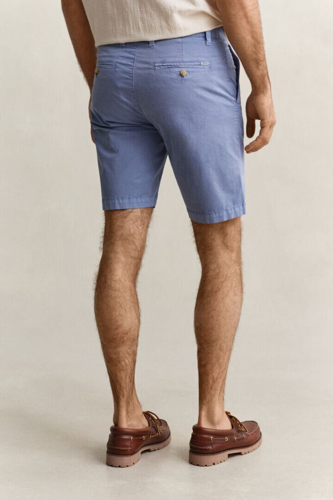 Sonnengebleichte Chino-Shorts