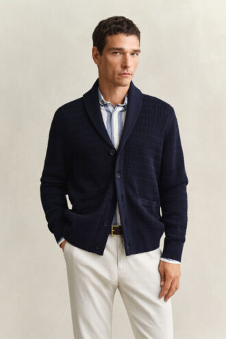 Strickjacke mit Schalkragen und Zopfmuster